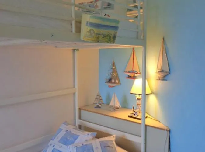 Villa Luxury With Pool Overlooking A Majestic View