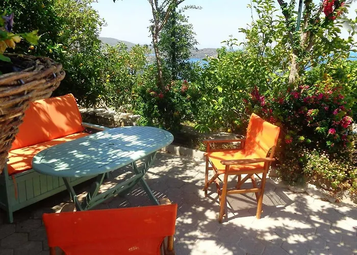 Luxury With Pool Overlooking A Majestic View * Epidaurus