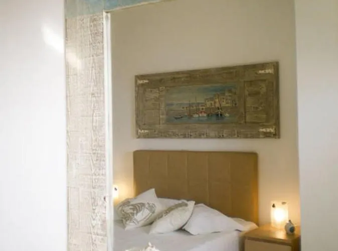 Villa Luxury With Pool Overlooking A Majestic View