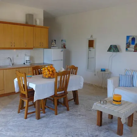 Luxury With Pool Overlooking A Majestic View *