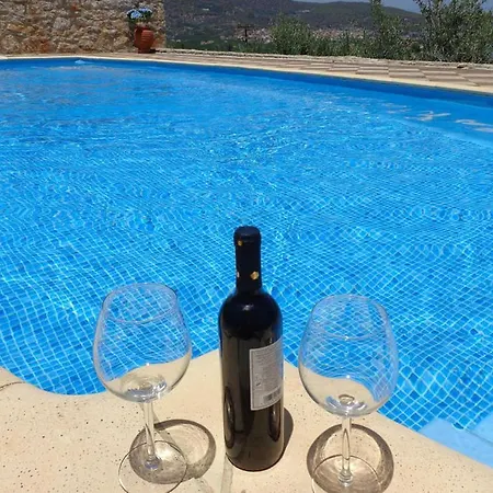 Luxury With Pool Overlooking A Majestic View Villa *