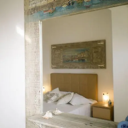 Villa Luxury With Pool Overlooking A Majestic View