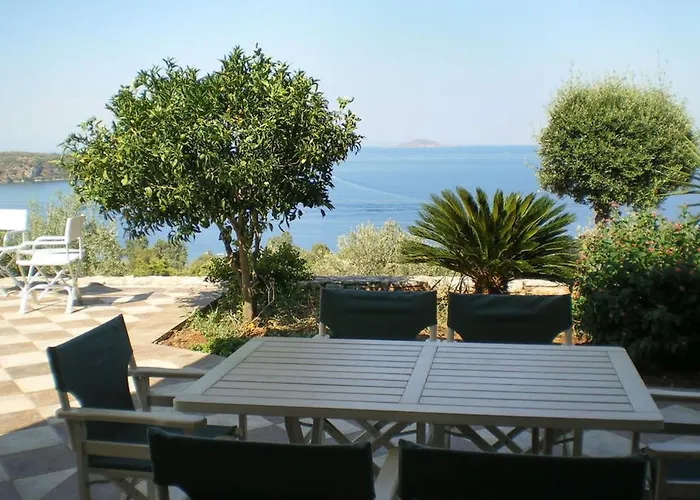 Villa Luxury With Pool Overlooking A Majestic View *