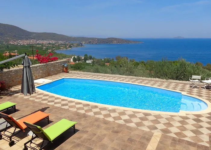 Luxury With Pool Overlooking A Majestic View * Epidaurus