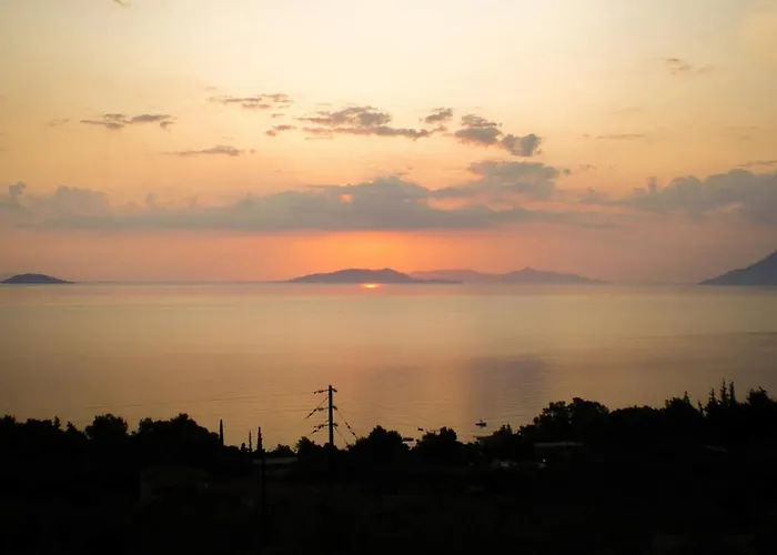 Luxury With Pool Overlooking A Majestic View Villa